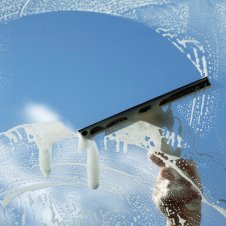 Mycie okien i przeszkleń